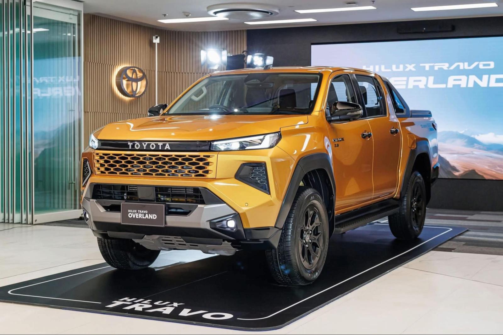 TOYOTA HILUX CAN THO