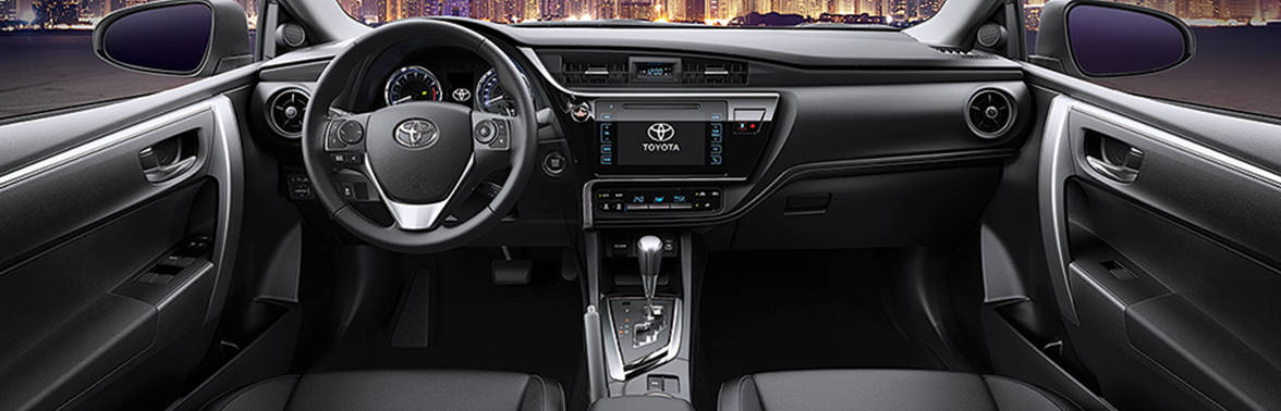 Hình ảnh tổng quan nội thất xe Toyota Altis Cần Thơ